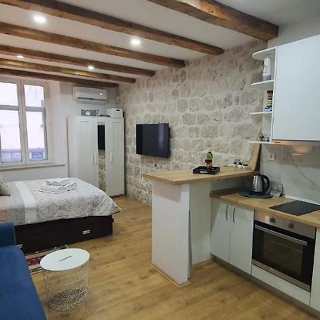 Tramuntana Free Parking Apartman Dubrovnik Kültér fotó